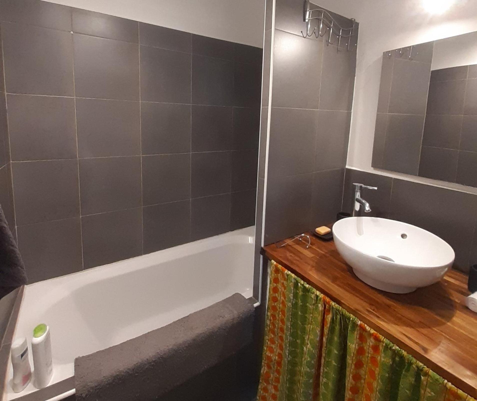 Nos Jours Heureux Apartamento Barjac  Exterior foto